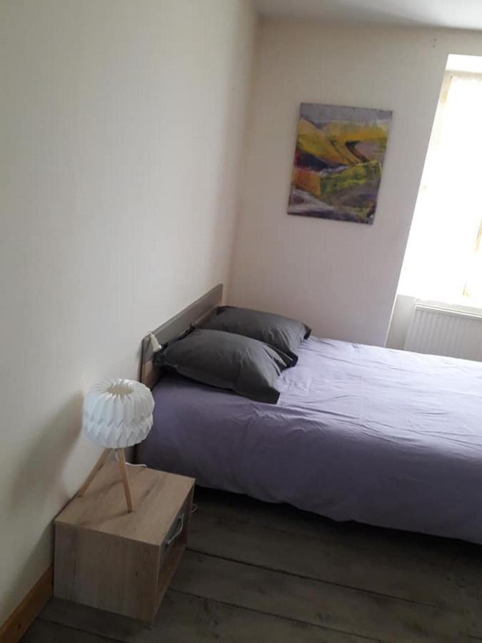 L'Atelier Du Chapeau Rouge Apartman Souvigny Kültér fotó